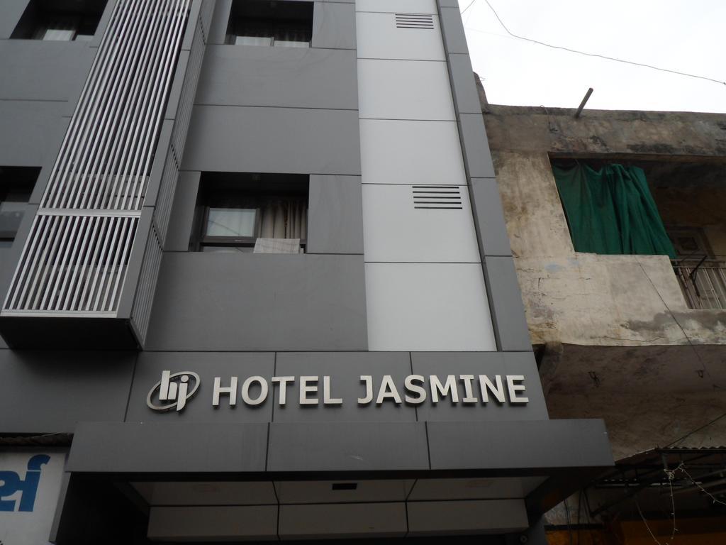 Hotel Jasmine Ahmedabad Exterior foto